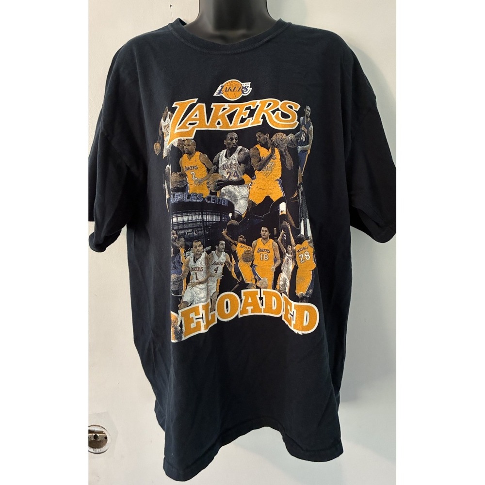 Lakers Reloaded Kobe Bryant Black Tshirt XL Graphic Design Gildan 100% Cotton